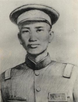 李灿