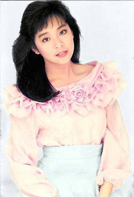 王默君