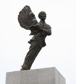 冯国佩