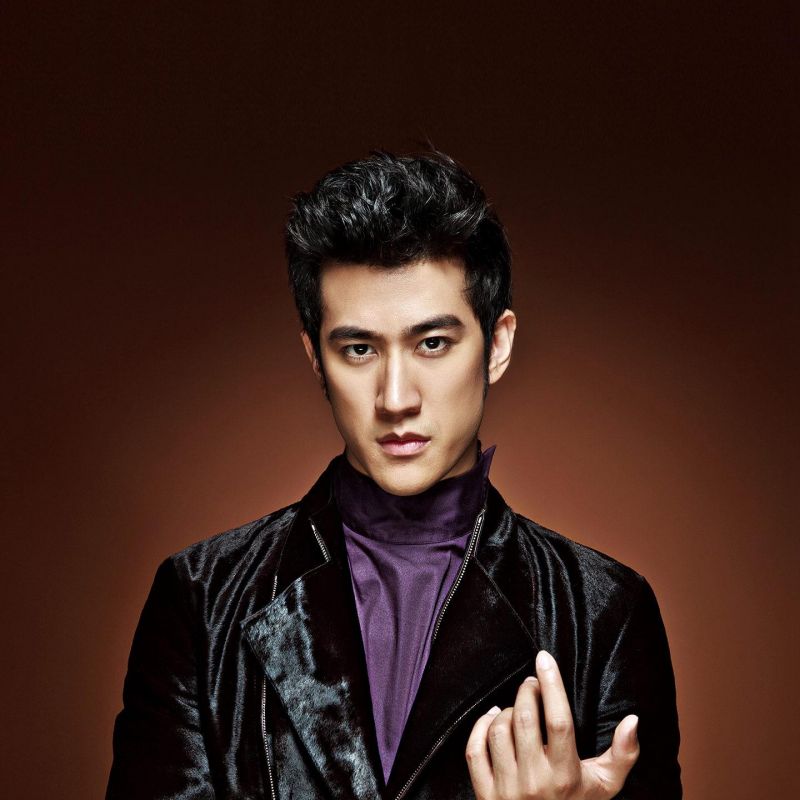李治廷