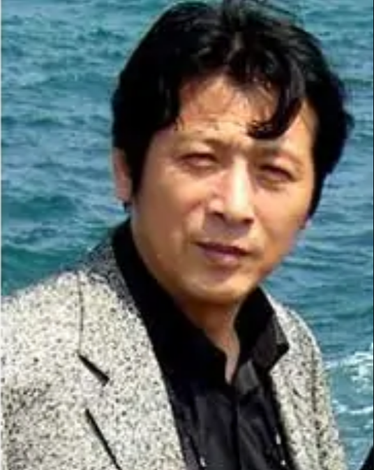 张谧诠