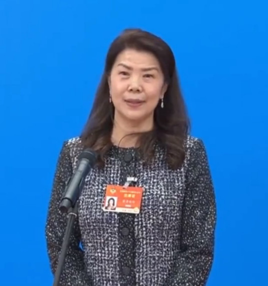 蔡黄玲玲