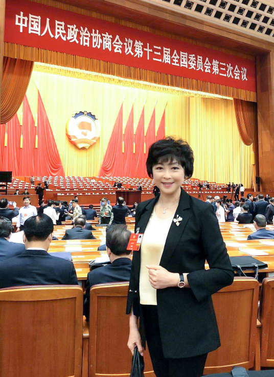 孟丽红
