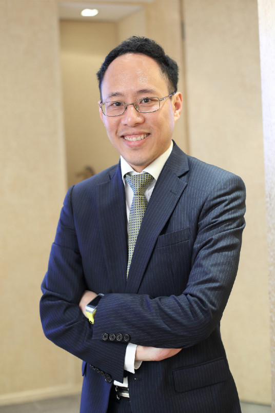 李文俊