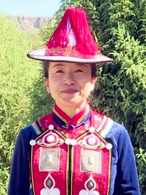 贺颖春