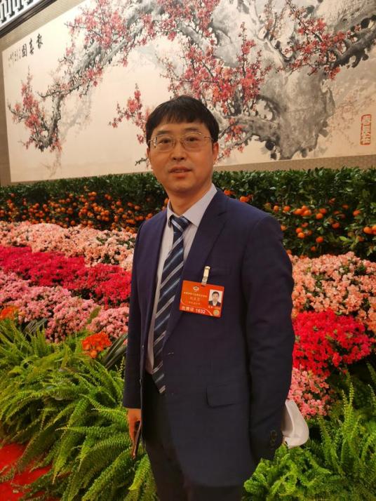 刘显忠