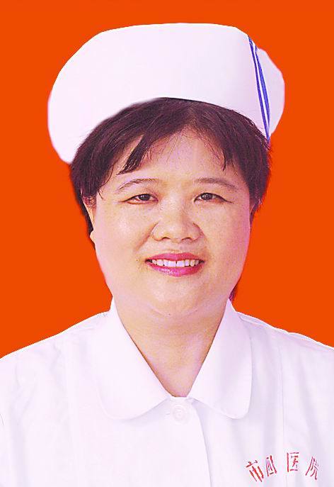 杜丽群