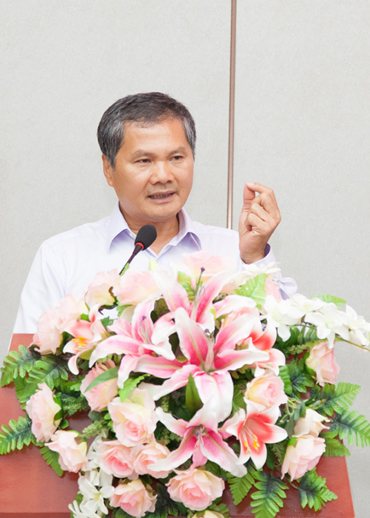 李胜堆
