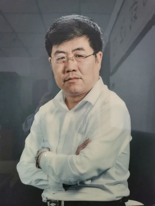 韩谦