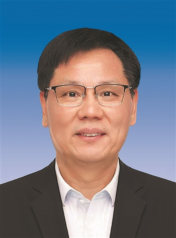 张格明