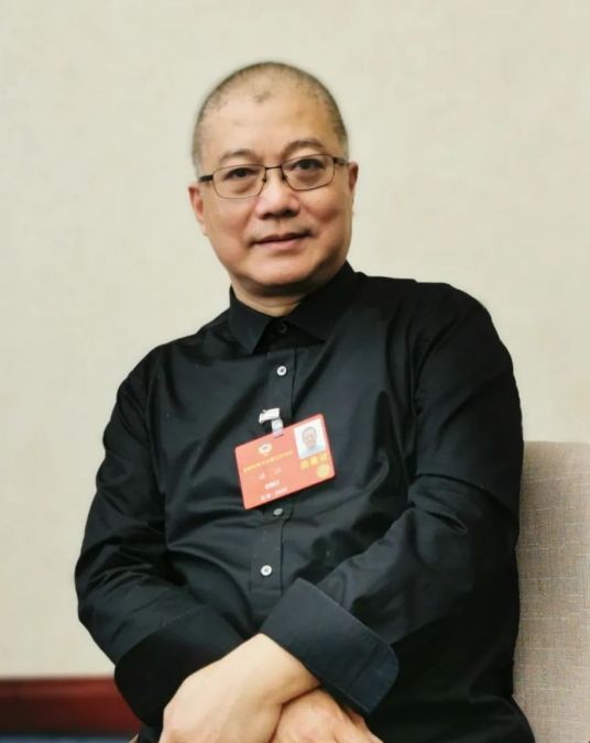 许江
