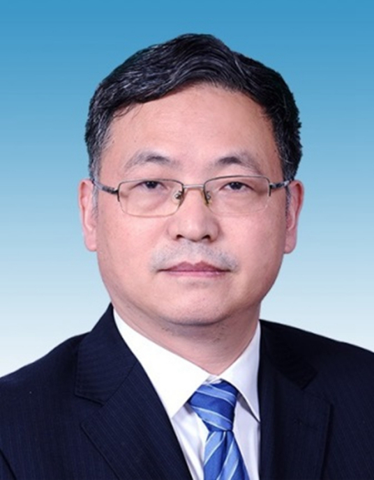 邹震