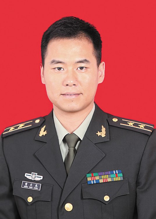 曾文龙