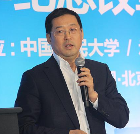 李军