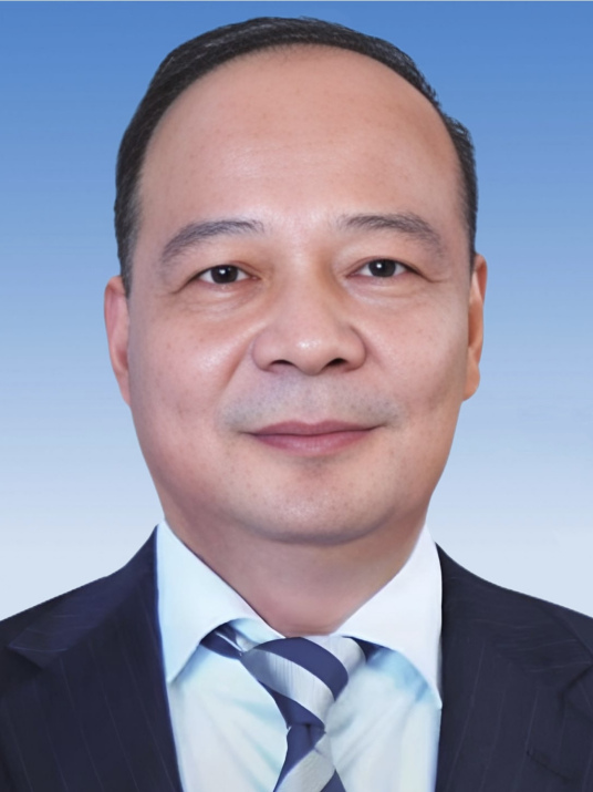 曾毓群