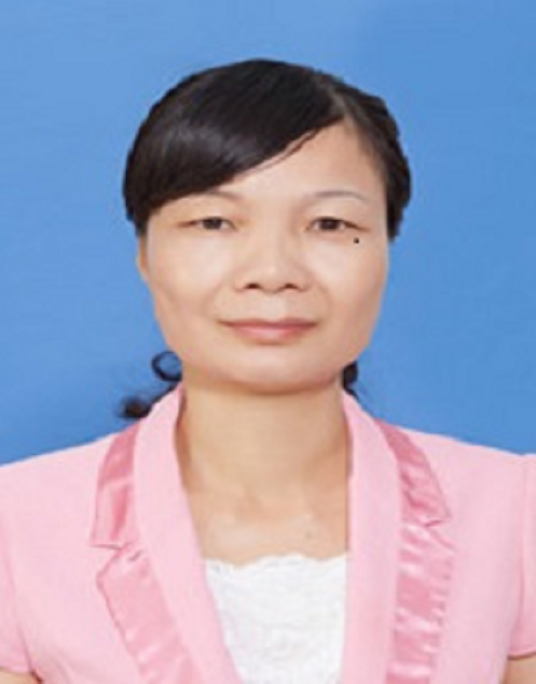 黄覃梅