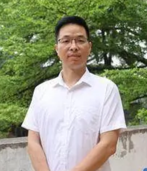 李政