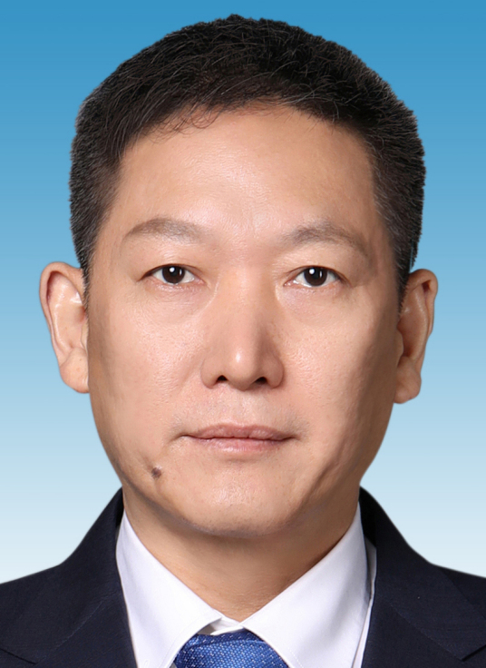 李长东