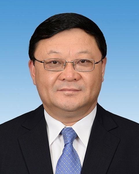 王伟中