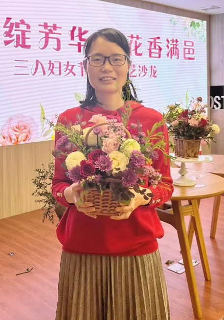 丁雪梅