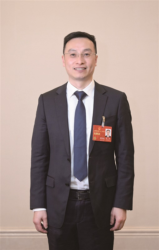 程伟