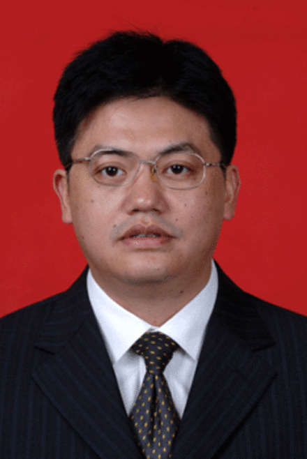 罗毅君