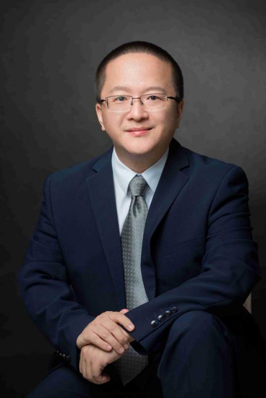 缪小平