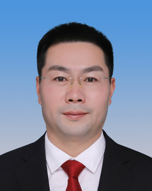 杨兴铭
