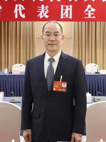 楼向平简介