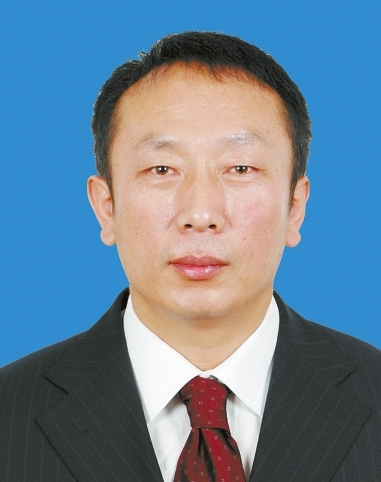 黄久生