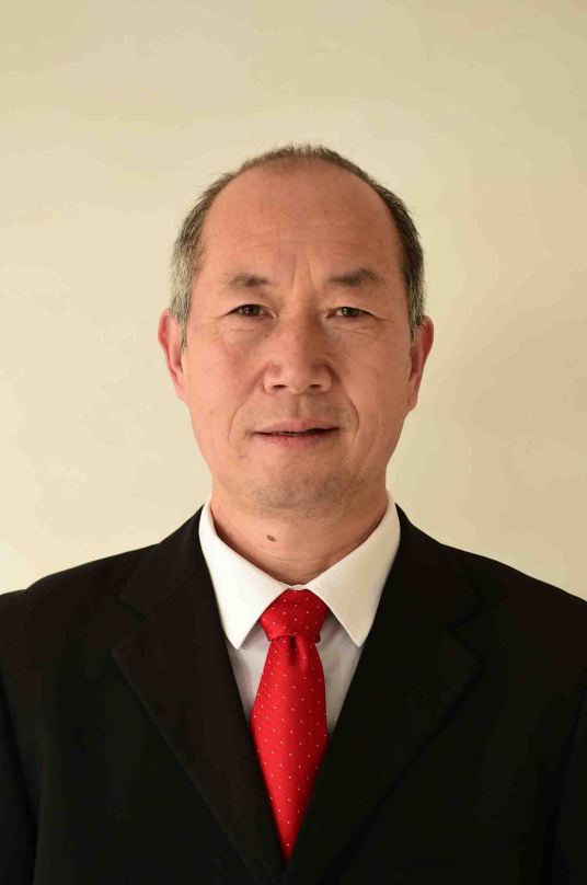 祁兴磊