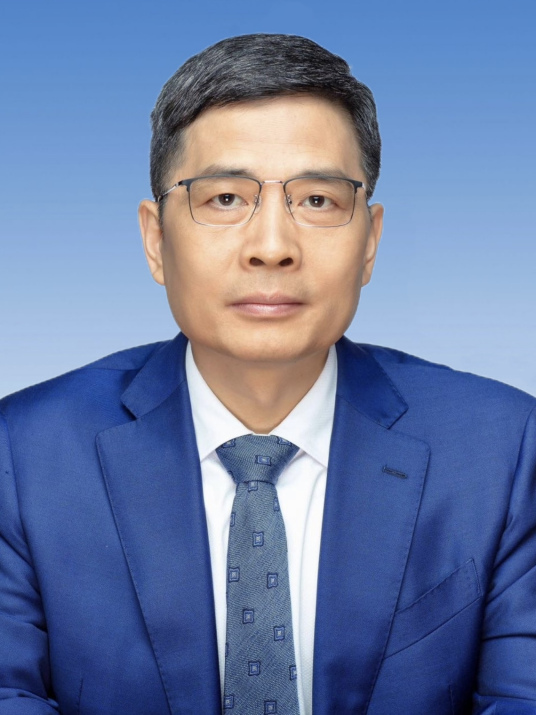 周云杰