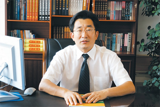 李长青
