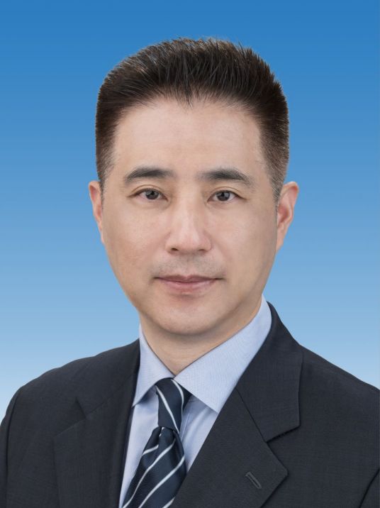 李海泳