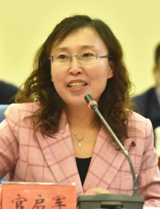官启军