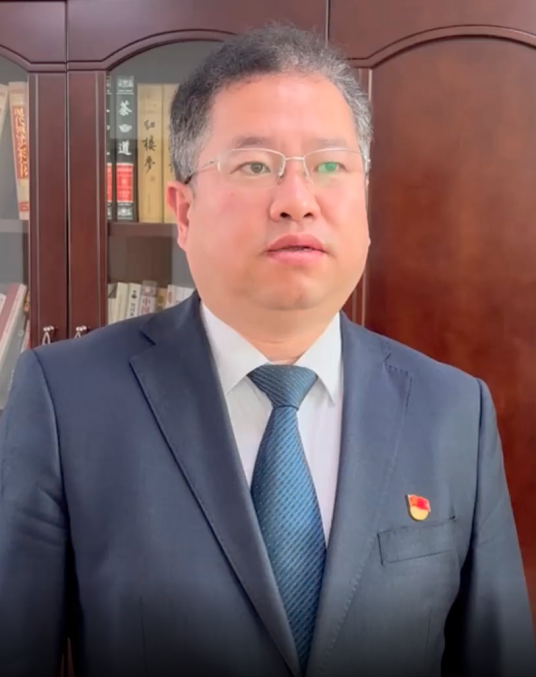 史洪斌