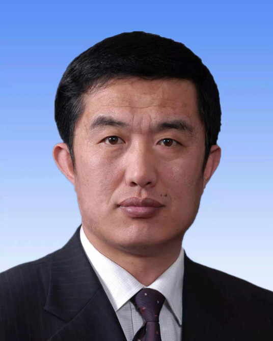 王健