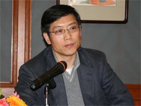 朱明春