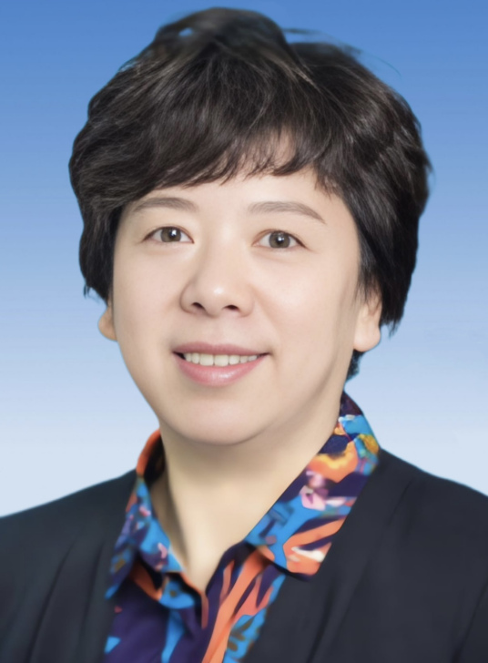 梁英华