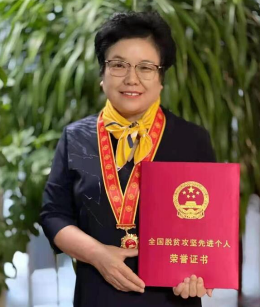 崔雪琴