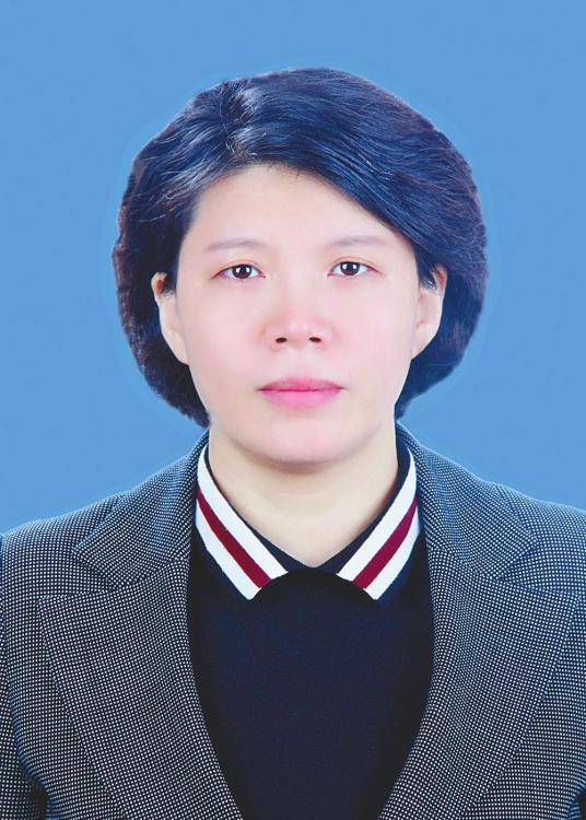 宋华英