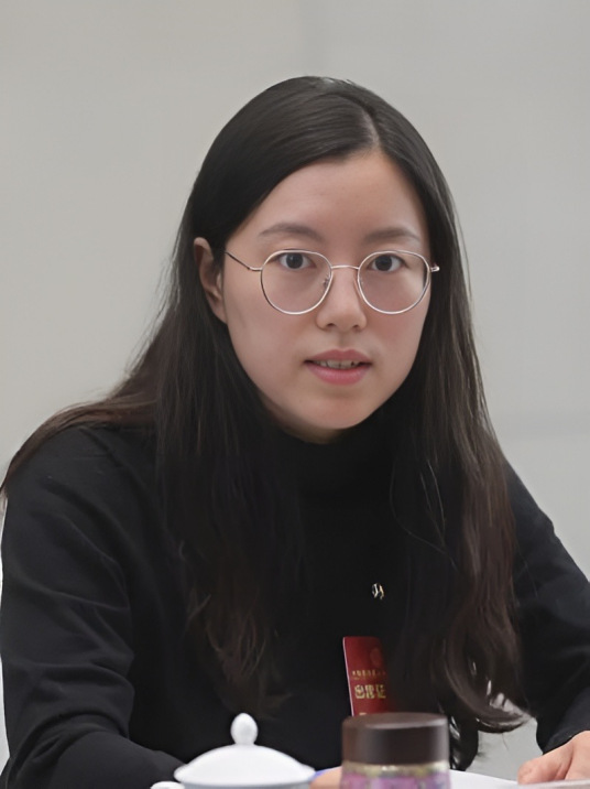艾玎
