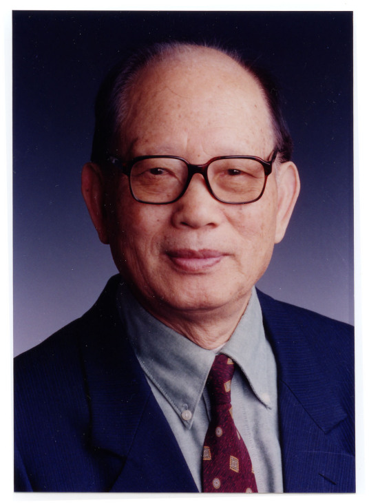 王文兴