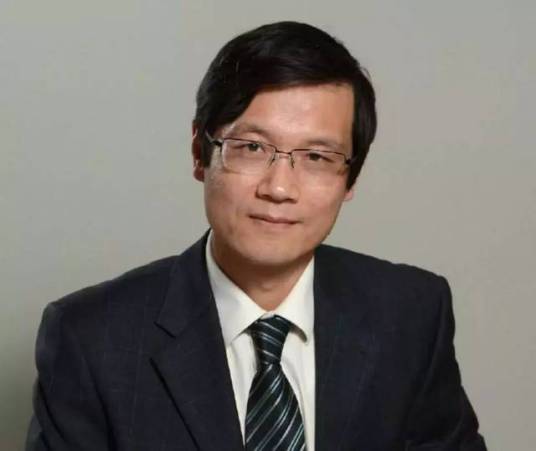 赵华