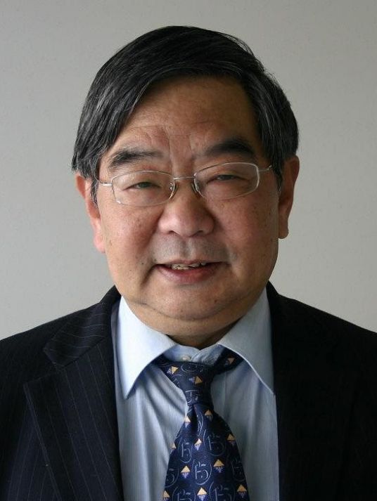 郝小江