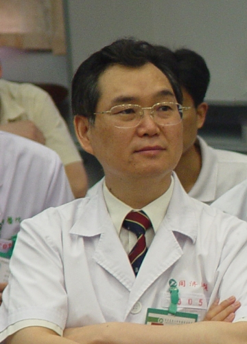 陈孝平