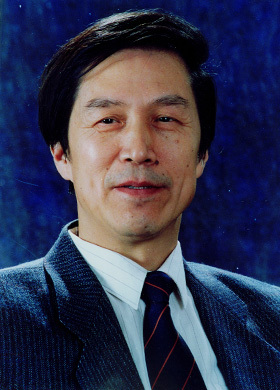 何鸣元
