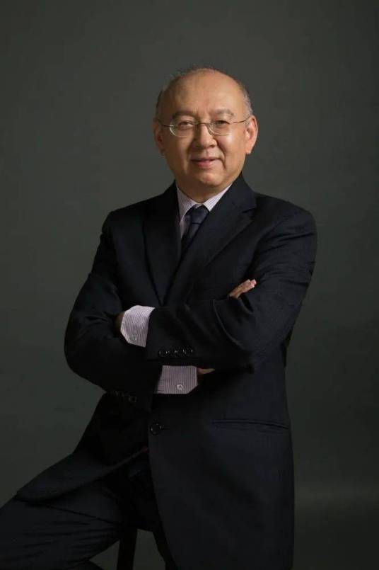 夏克青