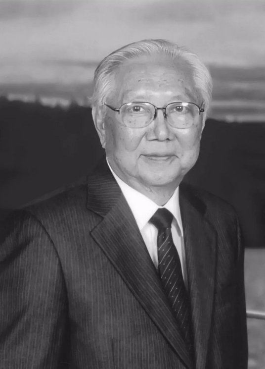 刘伯里