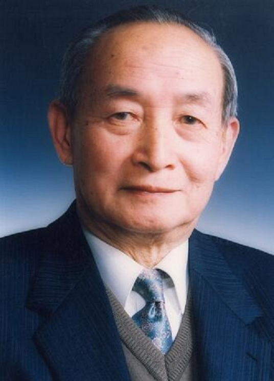 彭少逸